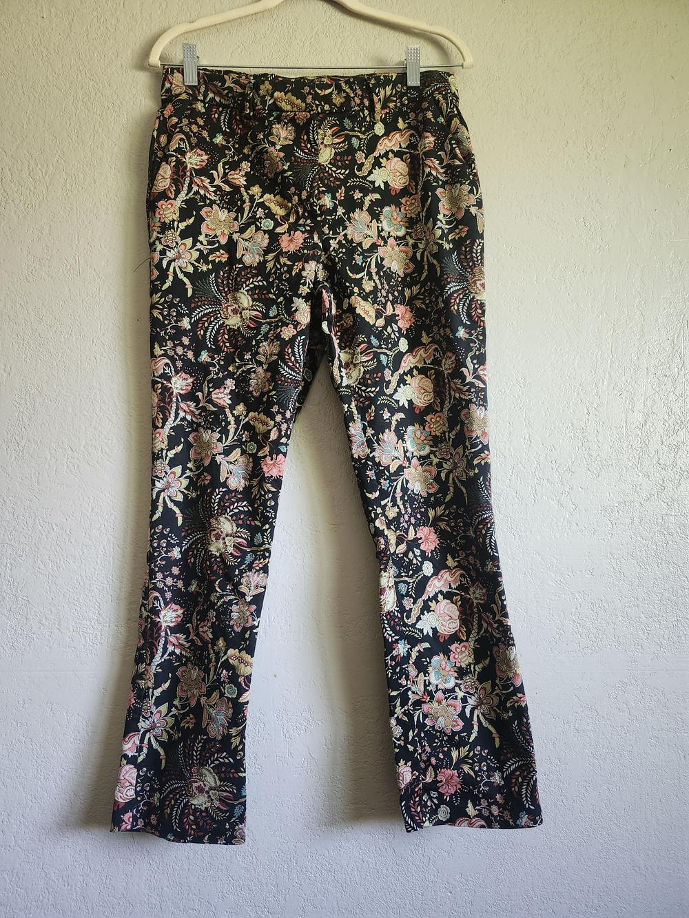 H&M Black Floral Stretch Pants with Multicolor Blooms